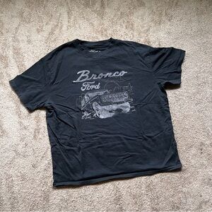 A&F Oversized Bronco Graphic Tee